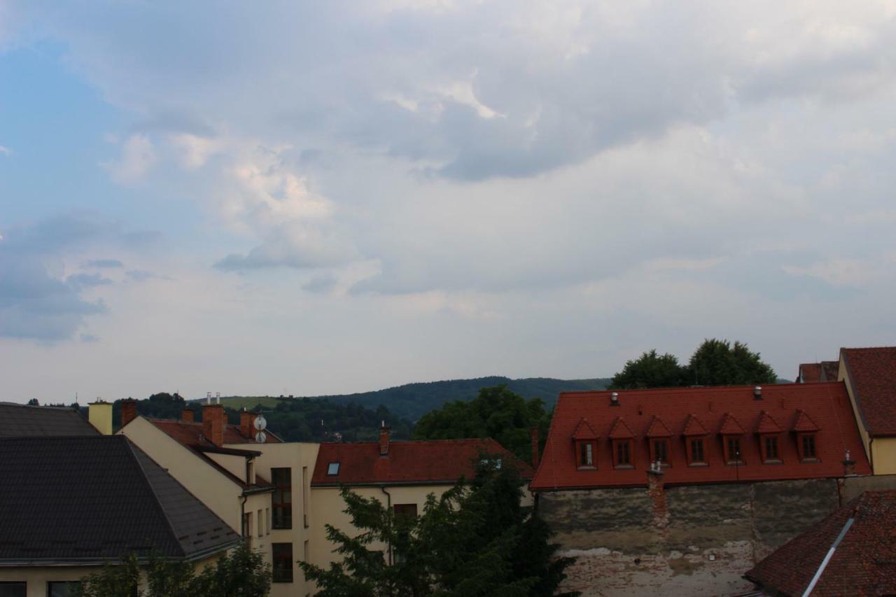 Centrum Apartman S- Dom Bardejov Exteriör bild